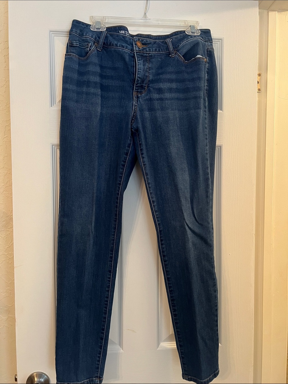 Classic Dark Blue Skinny Jeans for Women